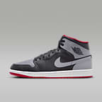 Air Jordan 1 Mid Erkek Ayakkab s Nike TR